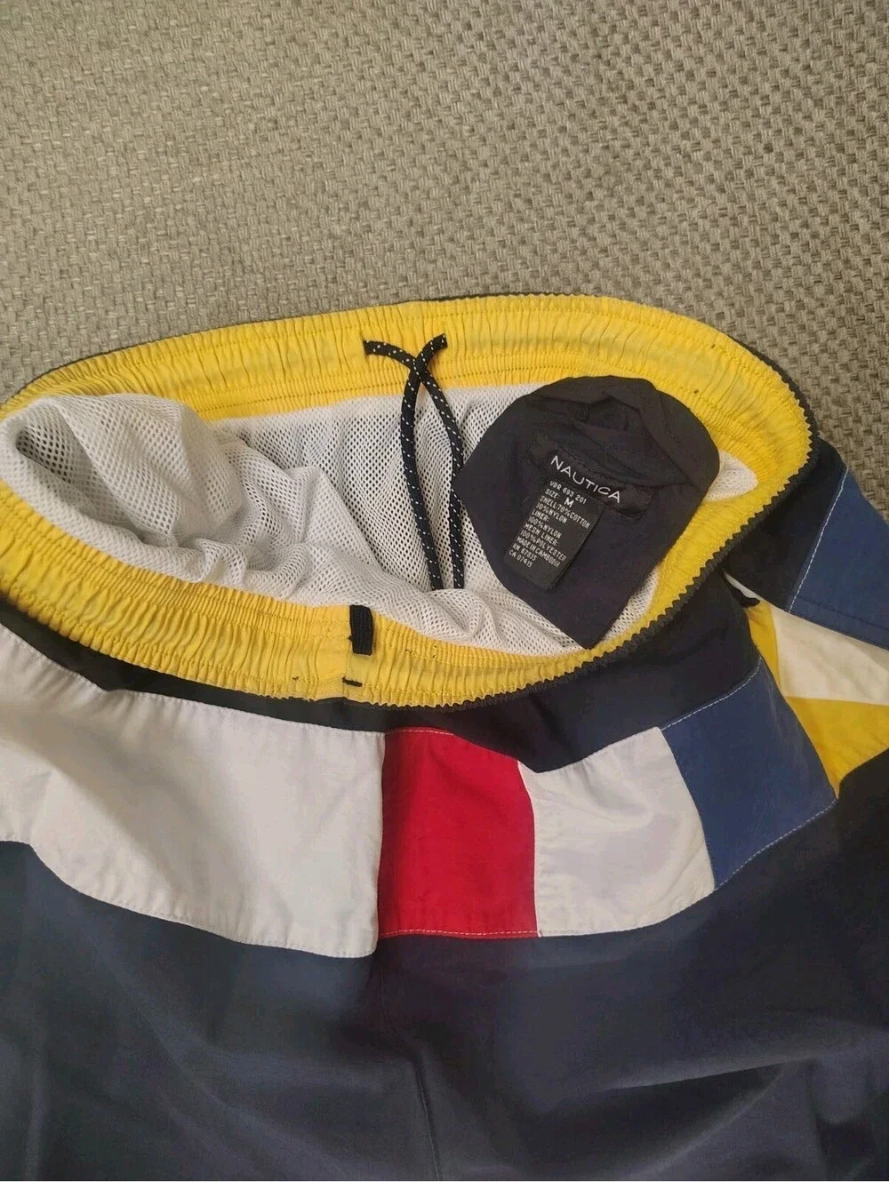 Nautica dive into